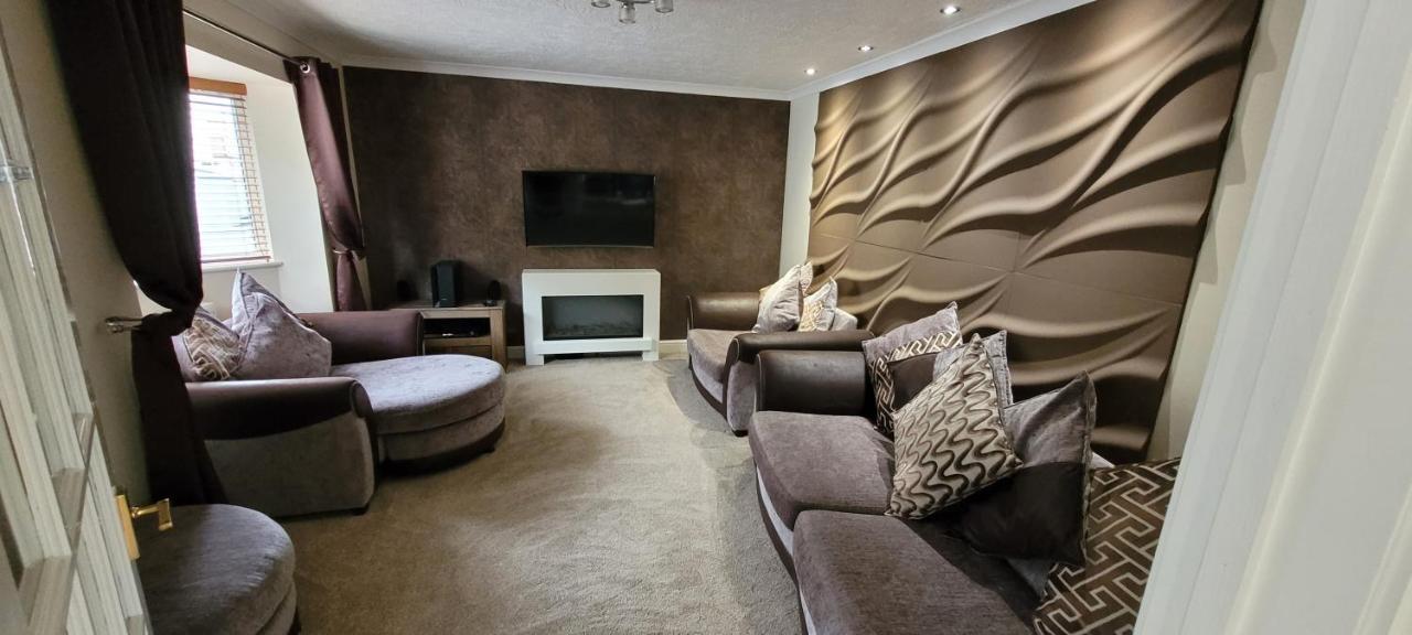 Tides Reach - 3 Bedroom Holiday Home - Llanreath - بيمبروك دوك المظهر الخارجي الصورة